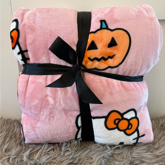 Hello Kitty Other - Hello Kitty Halloween plush blanket Last ONE